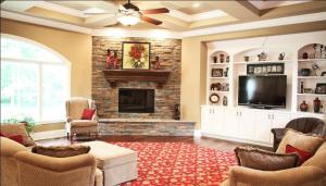 Custom Homes, Open Floor Plans Designed to Your Specifications, Kitchen, Dining Room, Family Room; Madison Custom Homes Inc., Indianapolis, Central Indiana